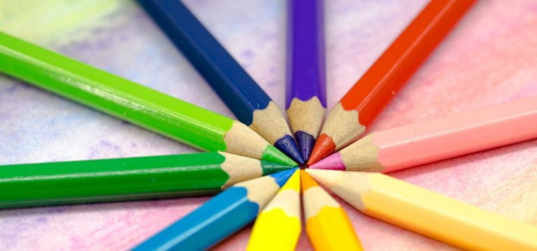 Crayons multicolores